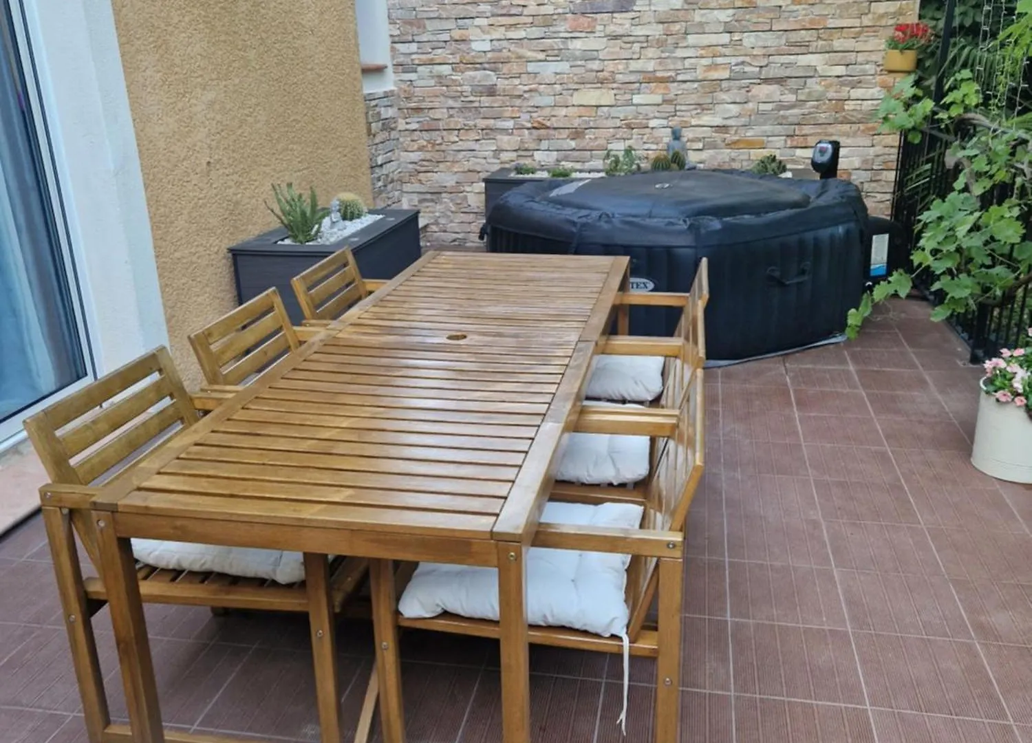 Holiday home Maison De Campagne A 2Km De Lourmarin Puyvert